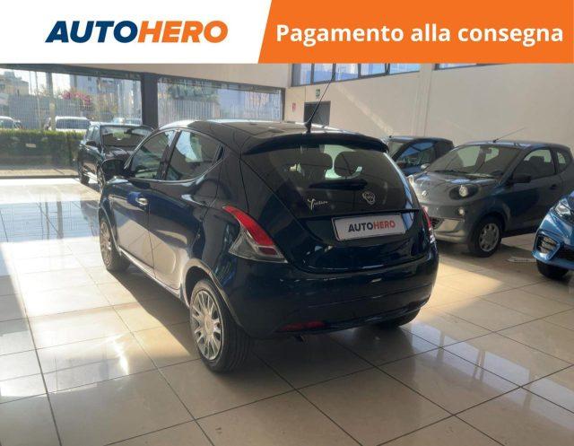 LANCIA Ypsilon 1.2 69 CV 5 porte Silver