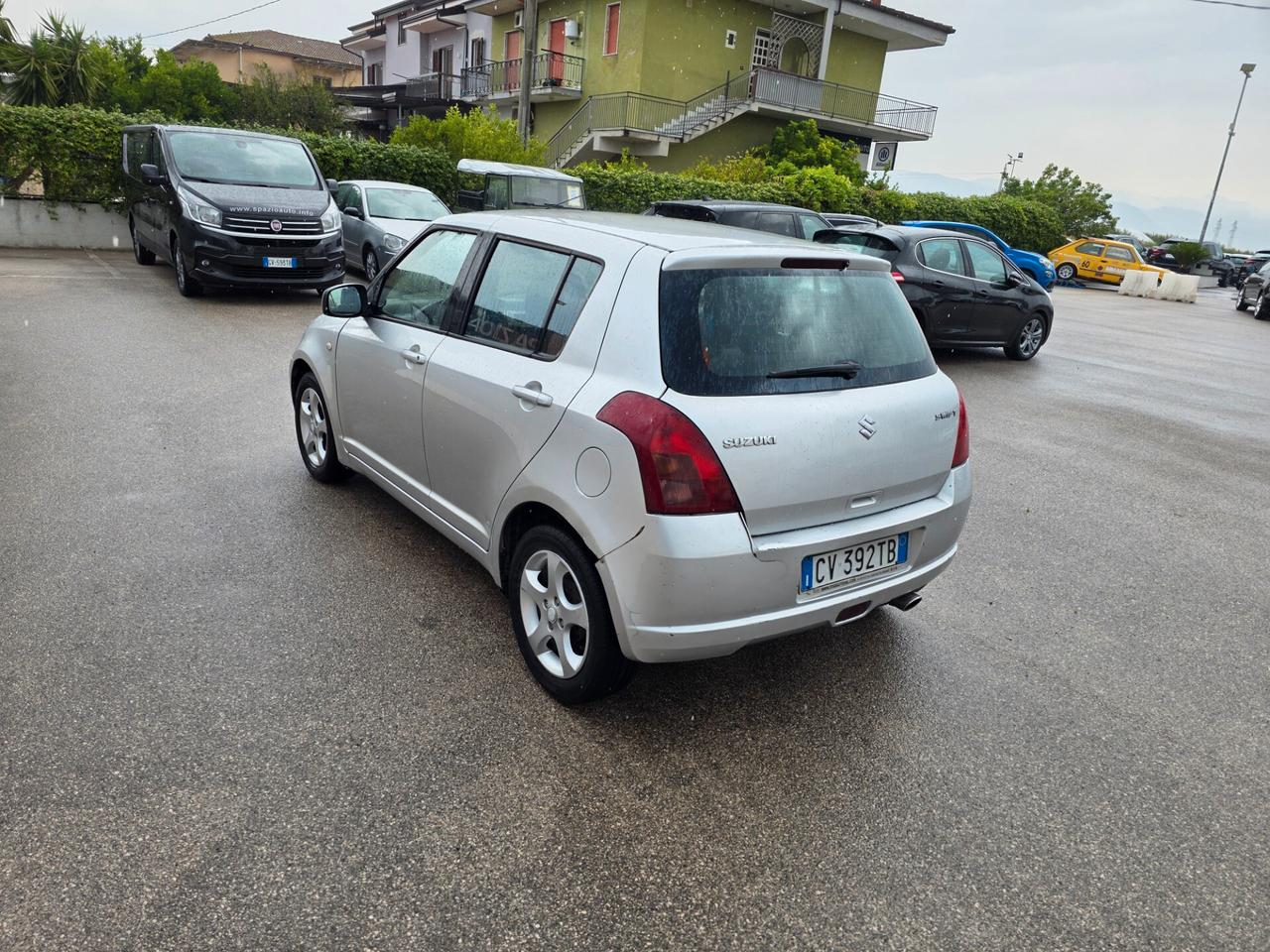 Suzuki Swift 1.3 DDiS 5p. GLX