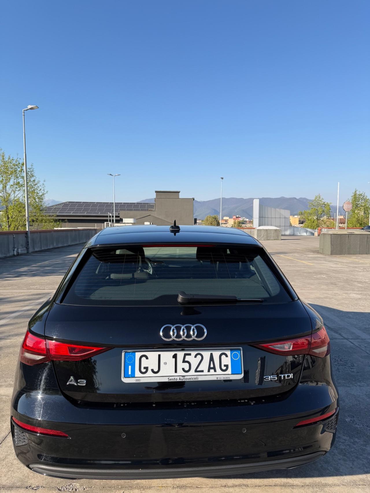 Audi A3 Sedan 35 TDI Business Advanced