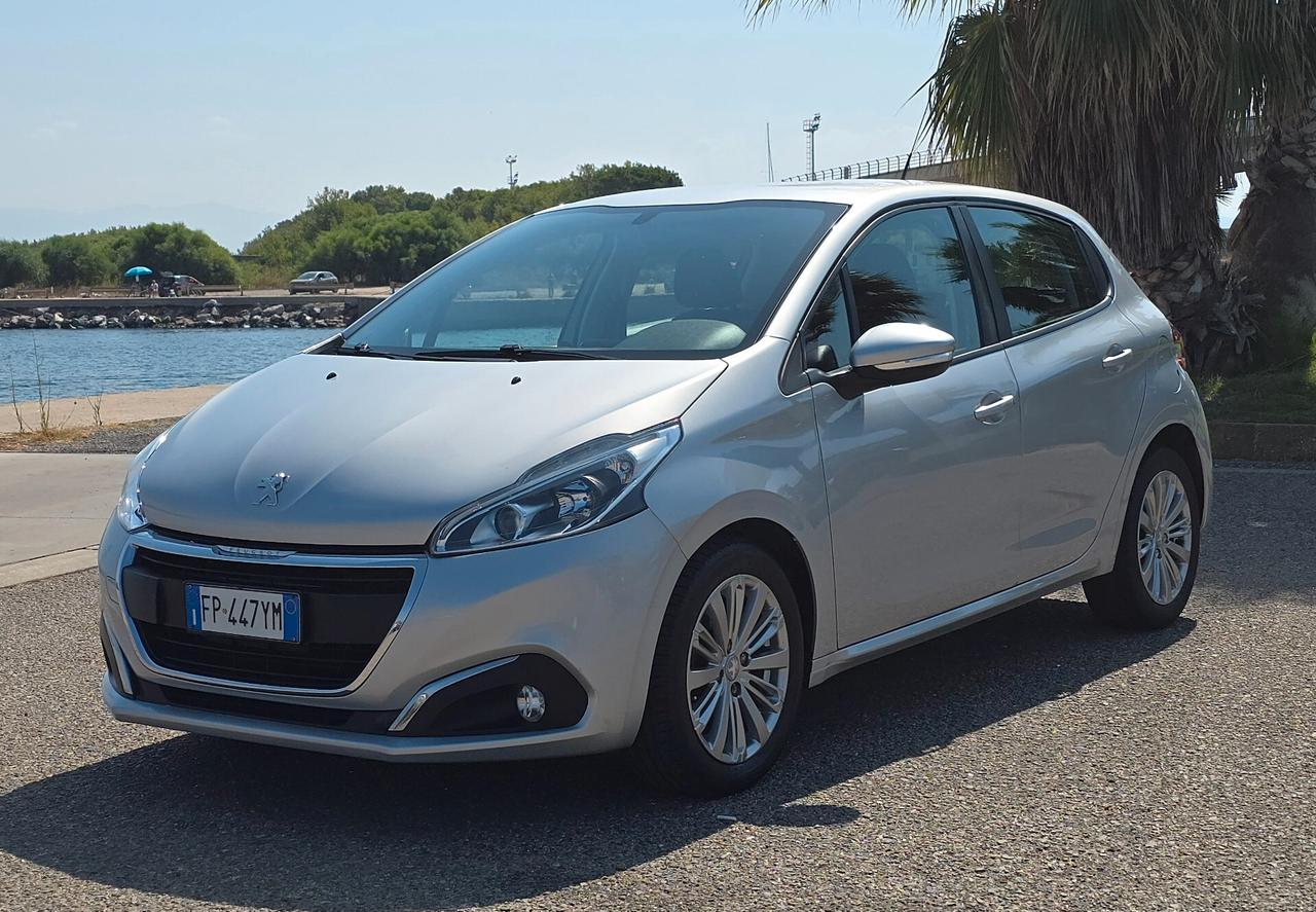 Peugeot 208 1.6 Bluehdi 75 cv 2018 Uniproprietaria