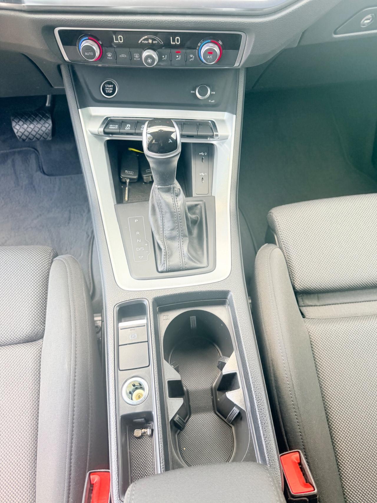 Audi Q3 SPB 40 TDI quattro*Automatik*S Line esterno*Cecrhi*