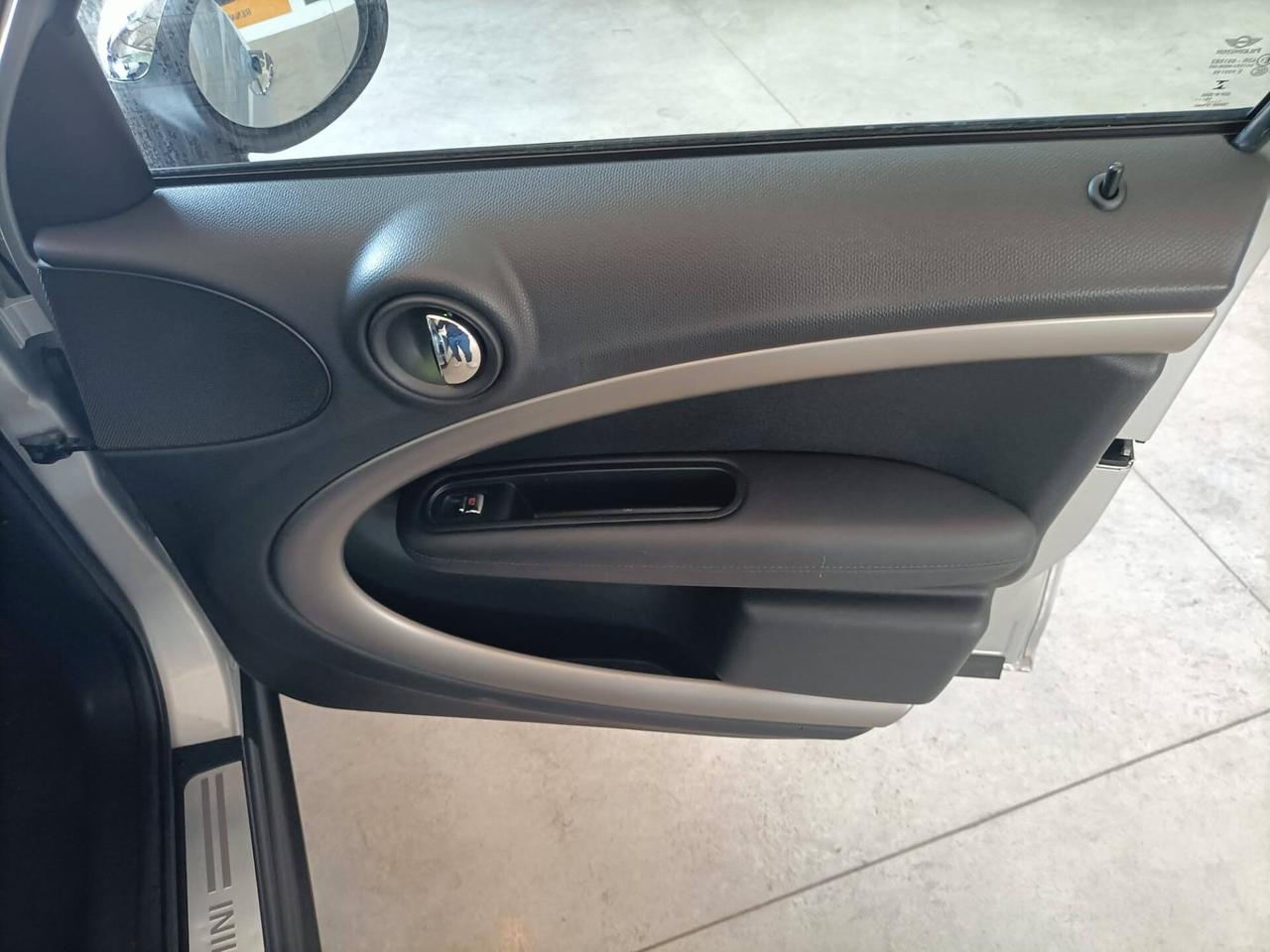 Mini Cooper D Countryman 1.6 CV 111 03/2016