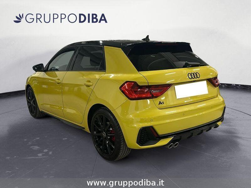 Audi A1 II 2019 Sportback Benzina Sportback 40 2.0 tfsi Identity Black 207cv s-tr