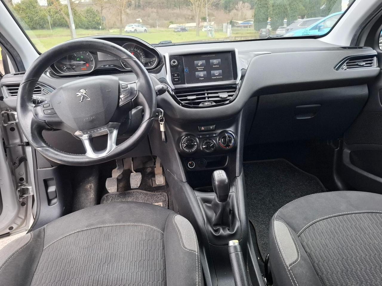 Peugeot 208 BlueHDi 75 5 porte Allure