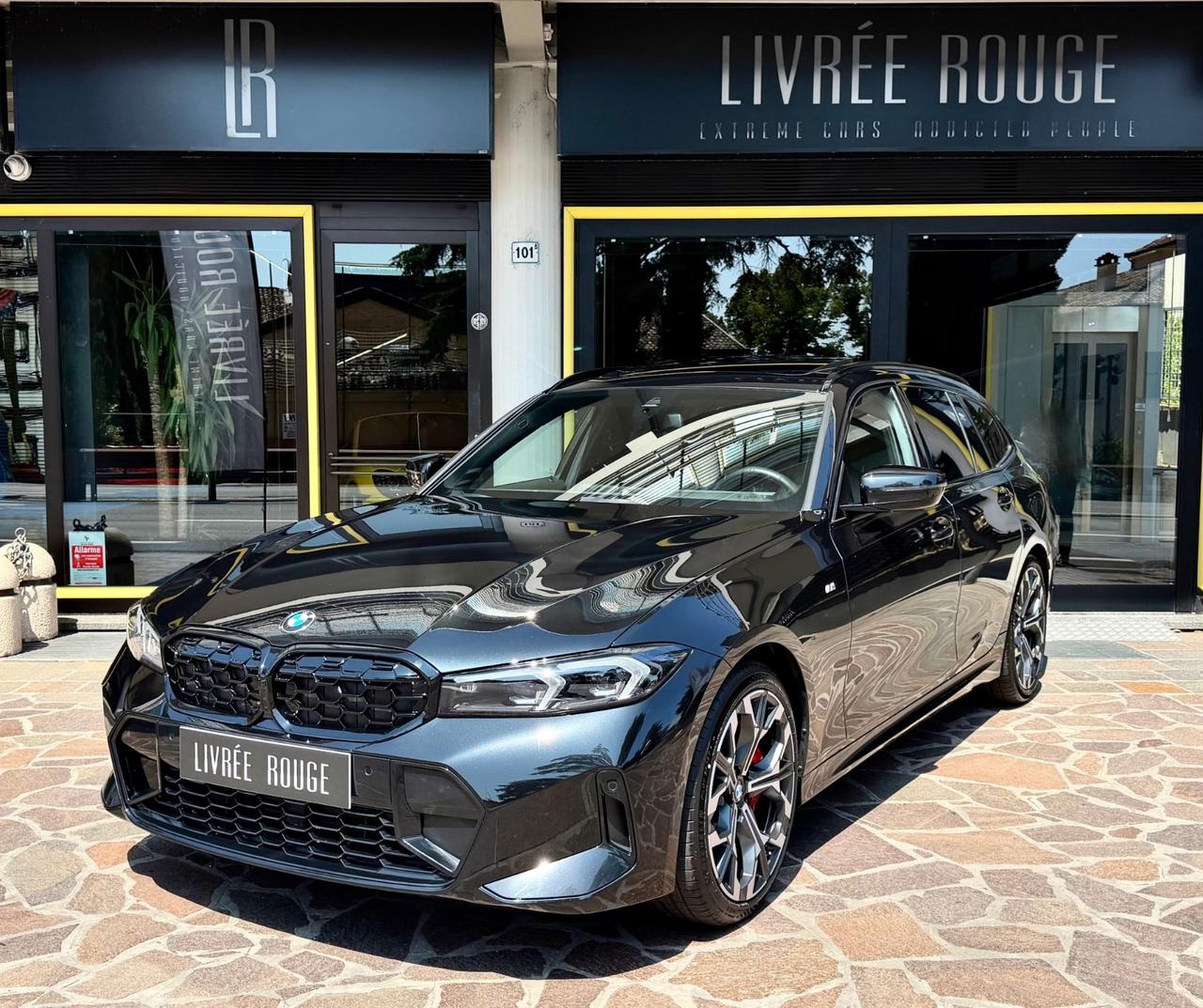 Bmw 330 330i xDrive Touring Msport Pro