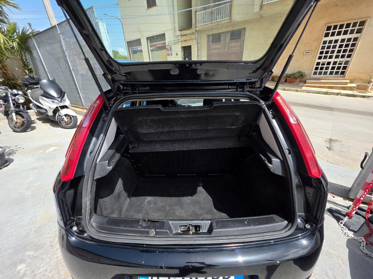 Fiat Grande Punto 1.3 MJT 75 CV 5 porte Dynamic