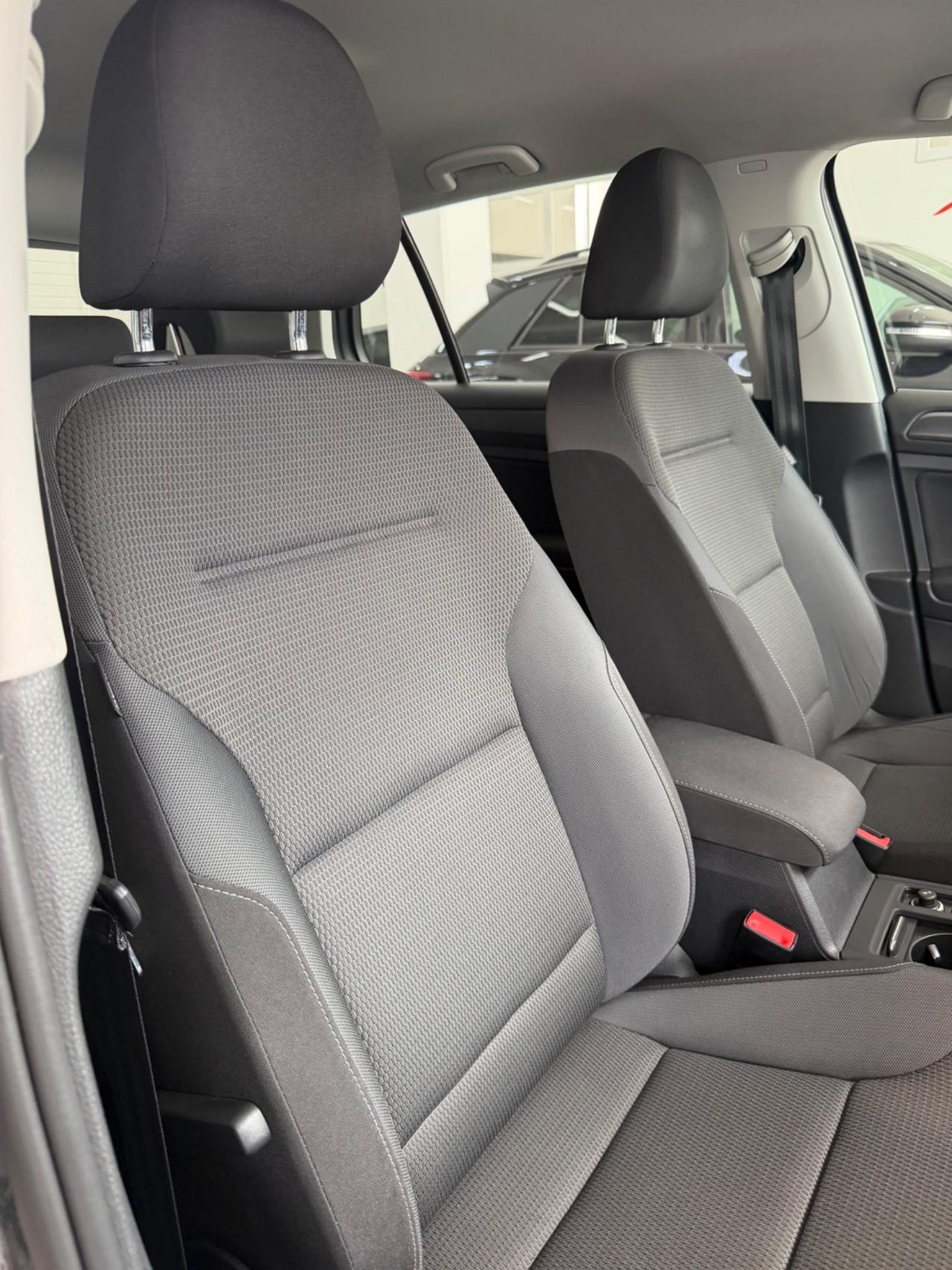 VW GOLF 7.5 1.6 TDI 115 CV 5p. Sport FINANZIABILE