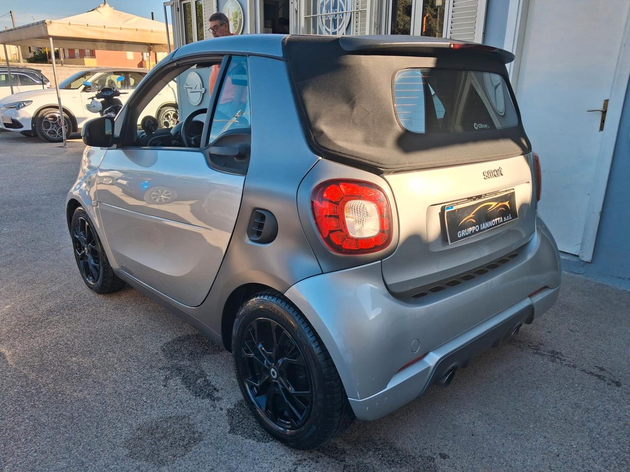 Smart ForTwo FOR TWO CABRIOI 0.9 TURBO 90 C.V. CAMBIO AUTOMATICO FARI FULL LED