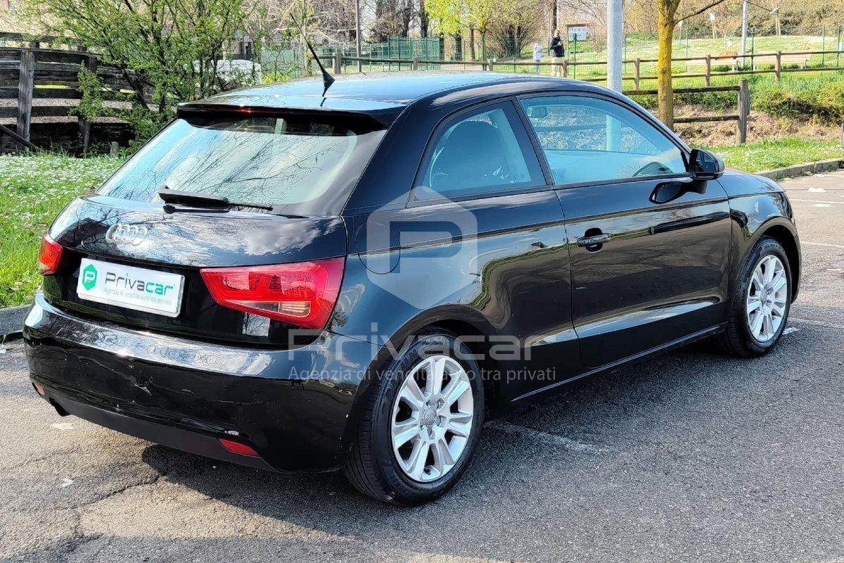 AUDI A1 1.6 TDI 105 CV Attraction