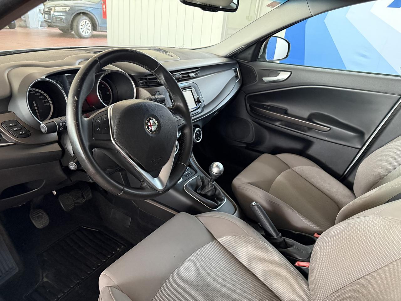 Alfa Romeo Giulietta 1.6 jtdm distinctive 120cv