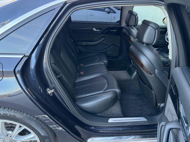 AUDI A8 3.0TDI 258CV quattro tiptronic TETTO/TELECAMERA