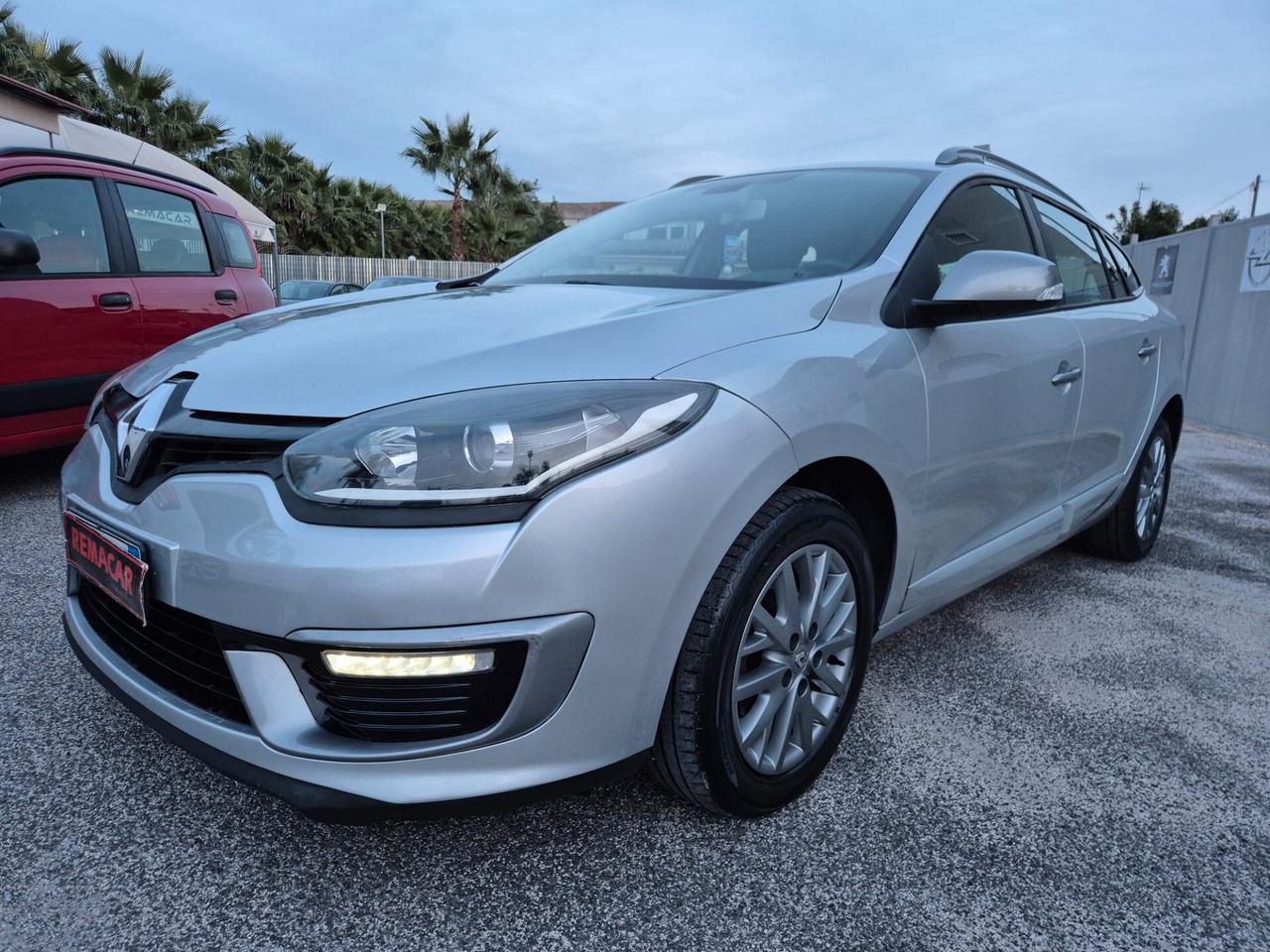 Renault MEGANE 1.5 dCi 110CV GT Line RESTAYLING