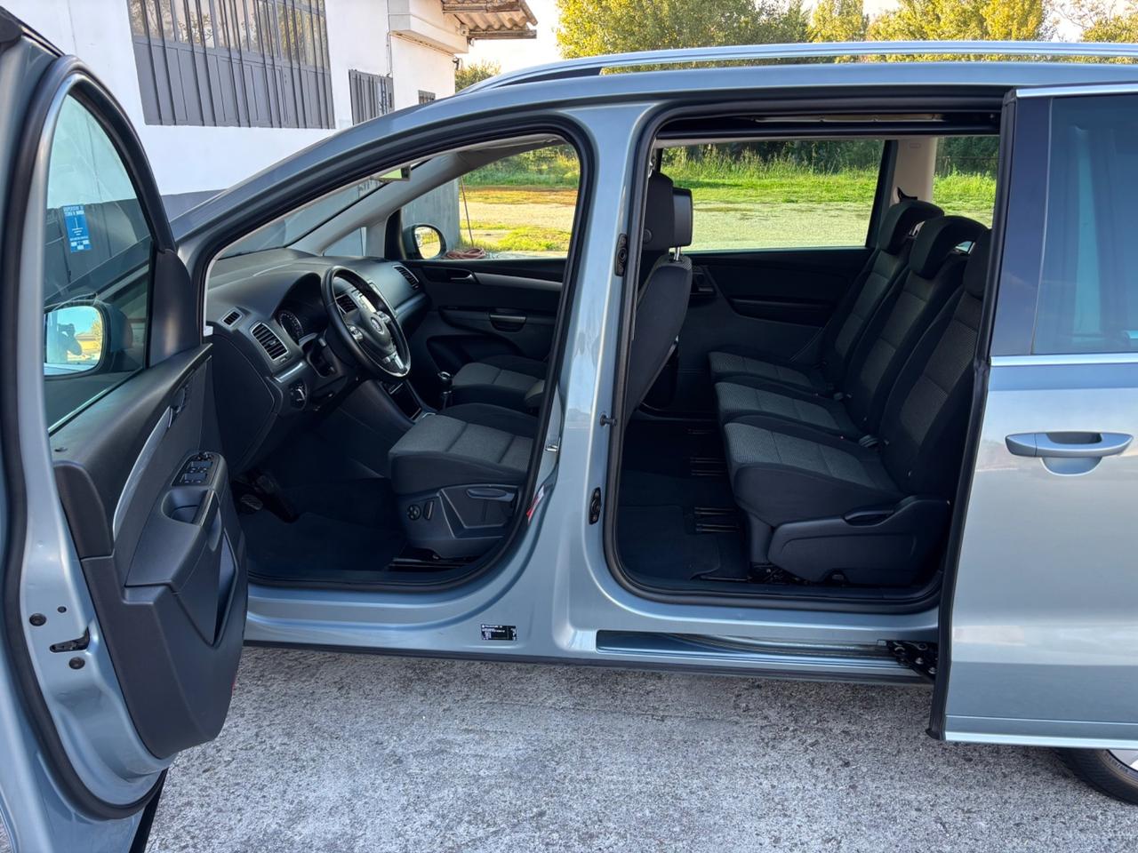 Volkswagen Sharan 2.0 TDI. Garanzia. Neopatentati