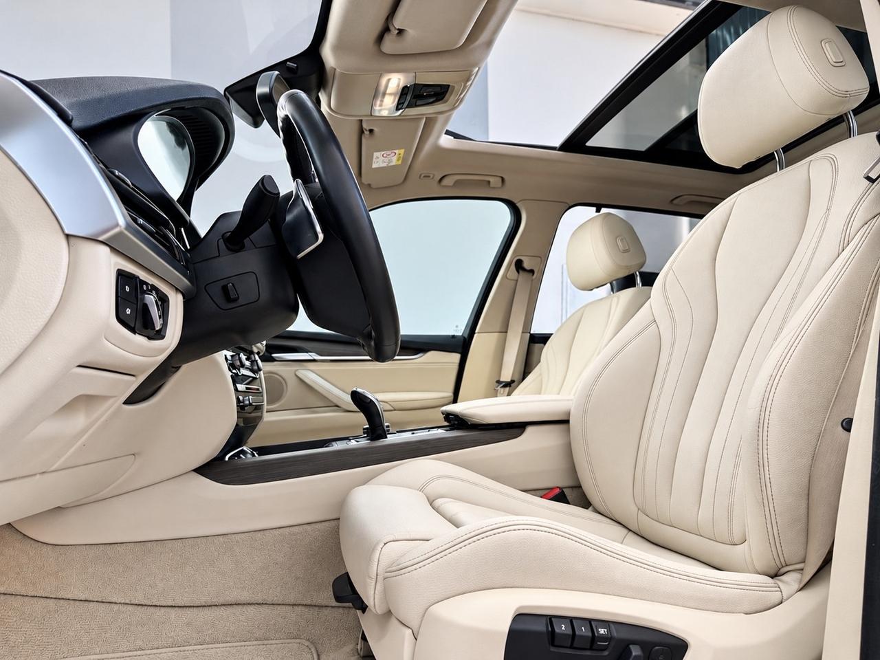 Bmw X5 xDrive30d 258CV Luxury tetto apribile