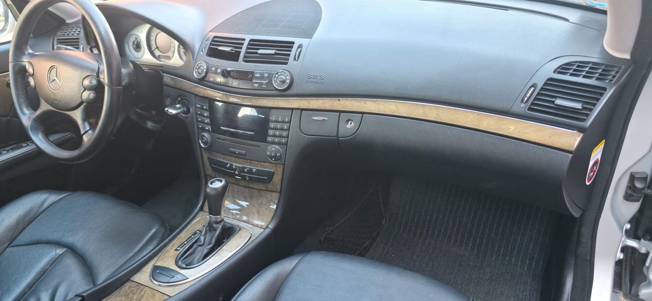 Mercedes-benz E 220 CDI cat Avantgarde