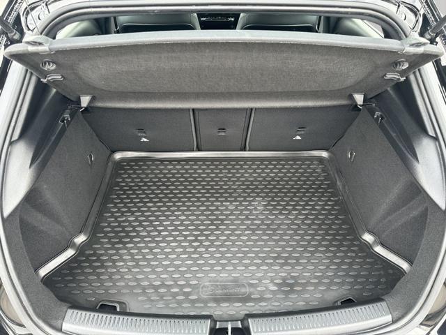 MERCEDES-BENZ A 180 d Automatic Sport