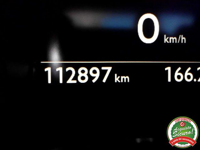 PEUGEOT 2008 BlueHDi 120 S&S Allure