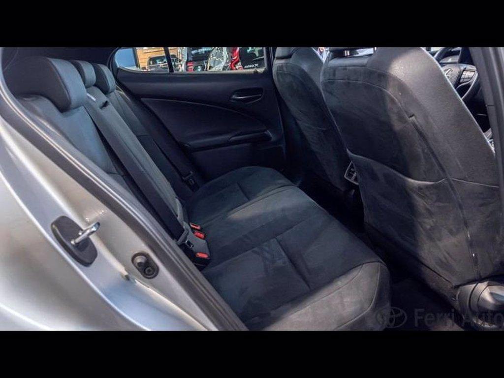LEXUS Ux 250h 2.0 executive 2wd cvt del 2019