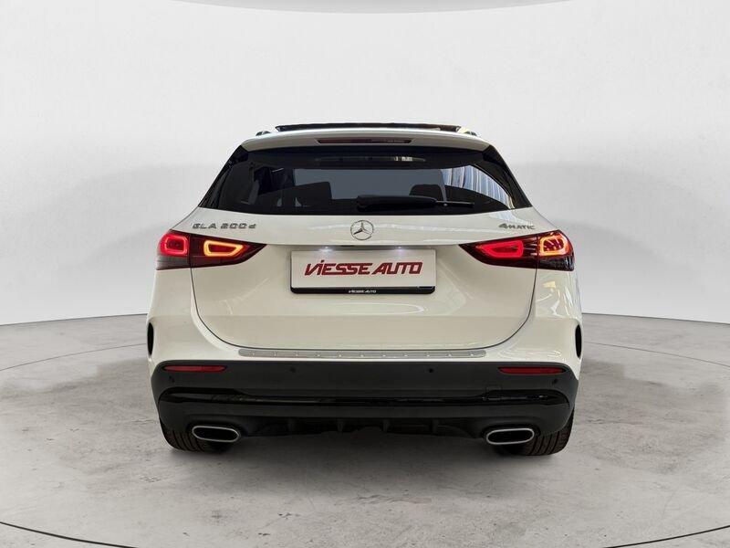 Mercedes-Benz GLA GLA 200 Automatic 4Matic Premium