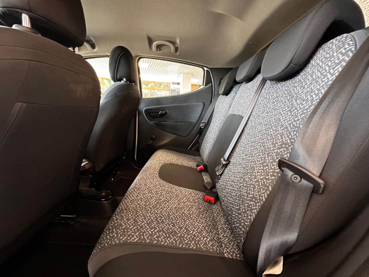 Lancia Ypsilon 1.2 69 CV 5 porte GPL Ecochic Elefantino Blu