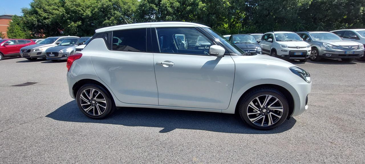 Suzuki Swift 1.2 Hybrid CVT Top cambio automatico