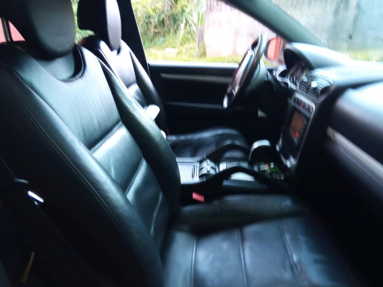 Porsche Cayenne 4.5 cat Turbo S