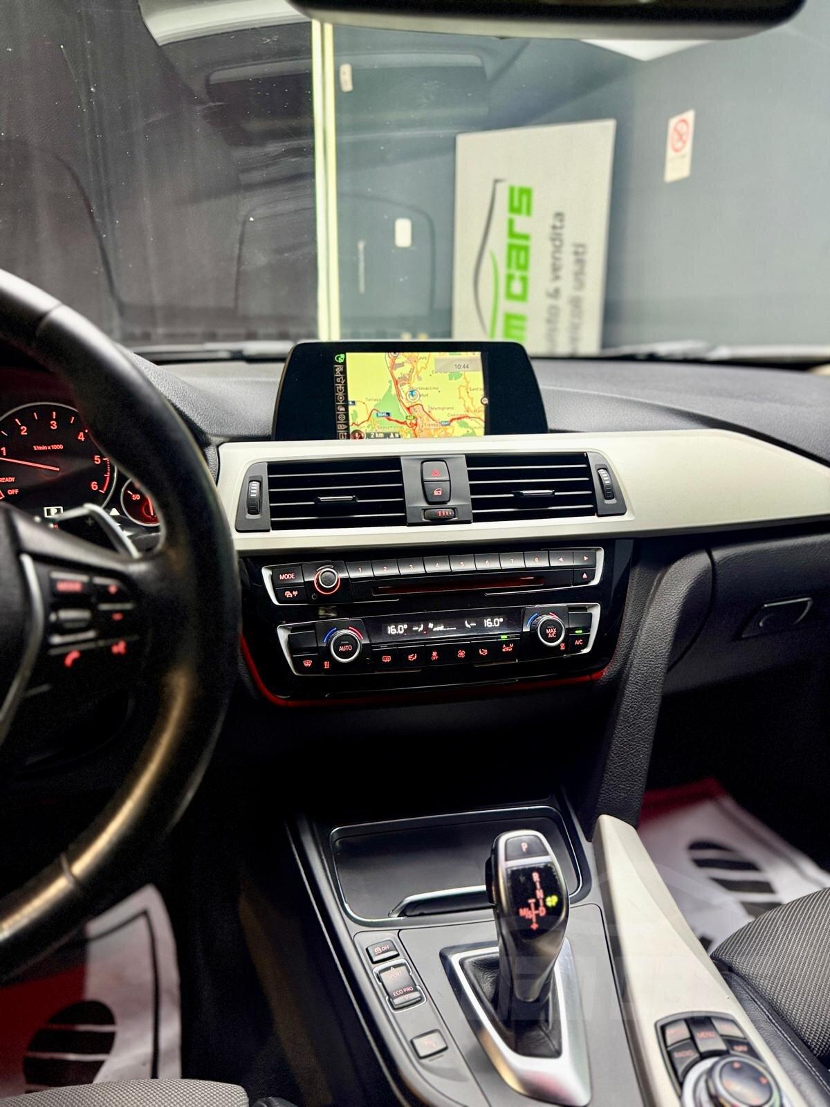 BMW 320 d Touring xdrive Business Advantage auto