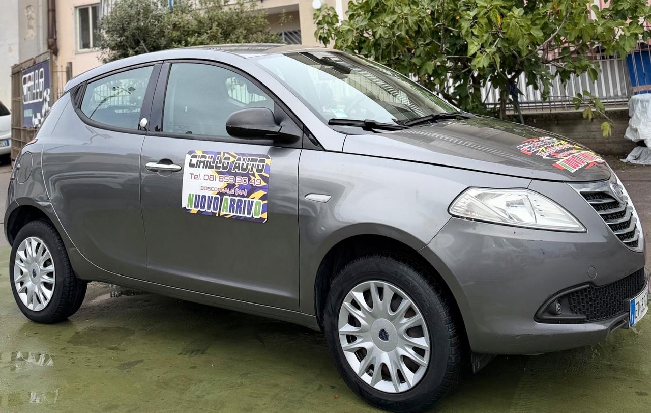 Lancia Ypsilon 0.9 Natural Power 84 Cv