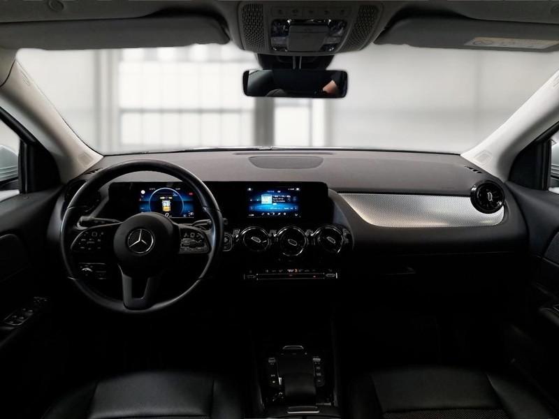 MERCEDES-BENZ GLA 180 D AUTOMATIC BUSINESS CROSSOVER