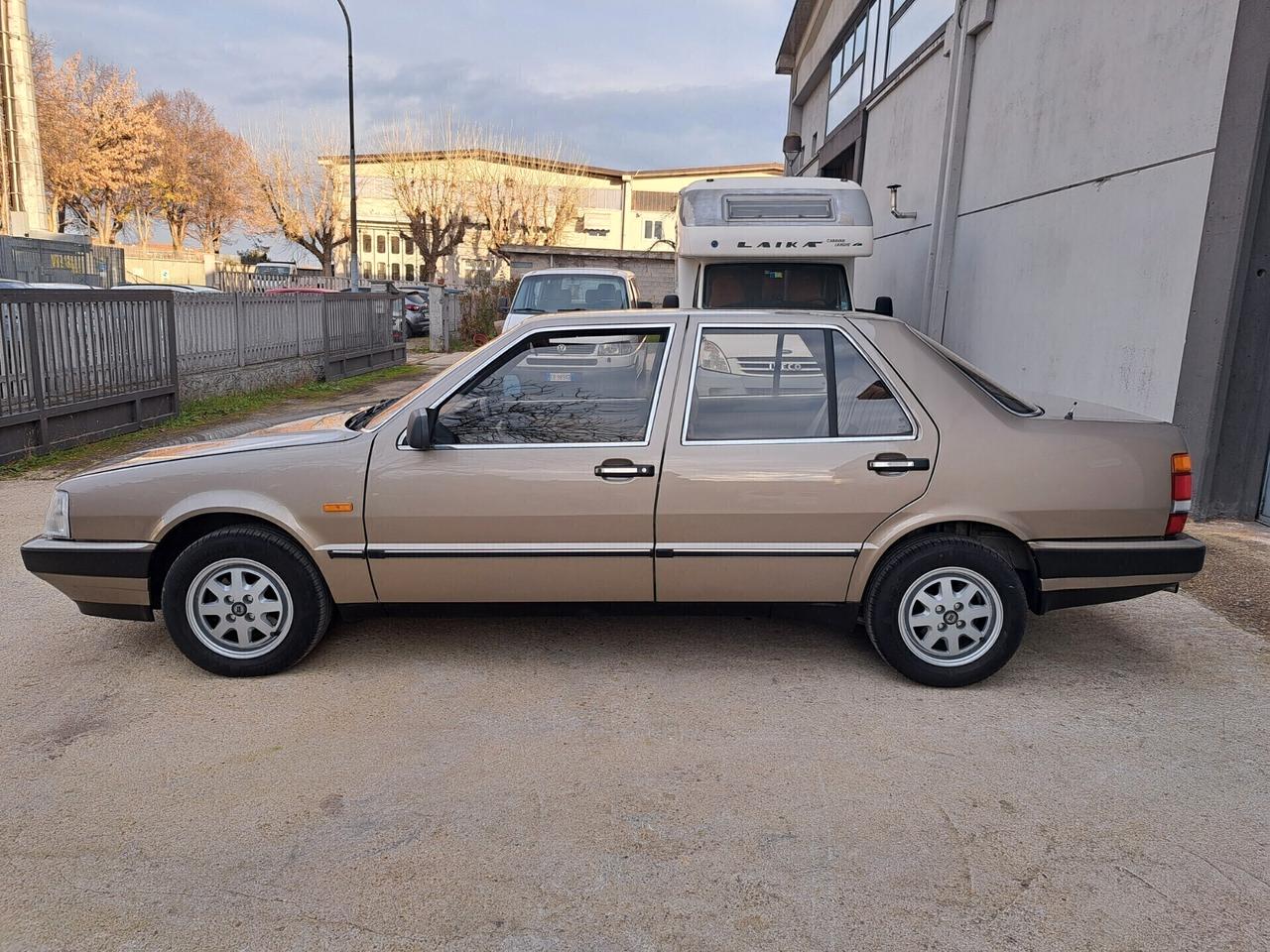 Lancia Thema i.e. turbo prima serie 166 cv