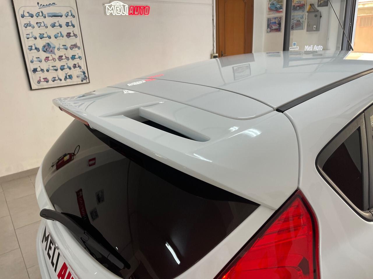Ford Fiesta 1.5 TDCI 75CV 5 ST-Line