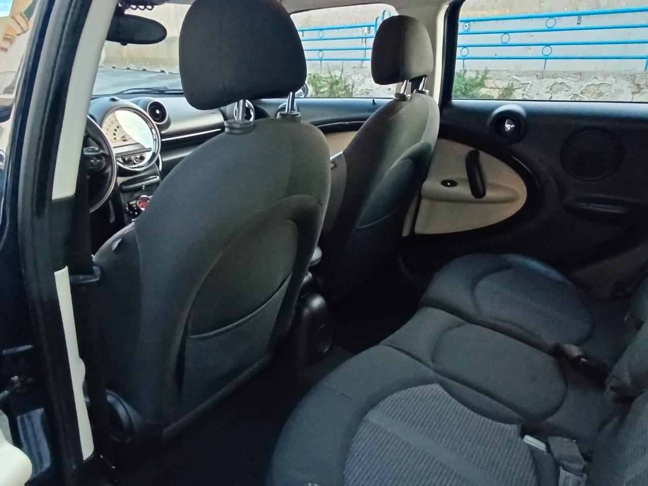 Mini Cooper D Countryman 1.6 Bicolor