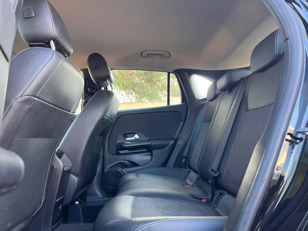 Mercedes-benz GLA 200 d Automatic Business Extra