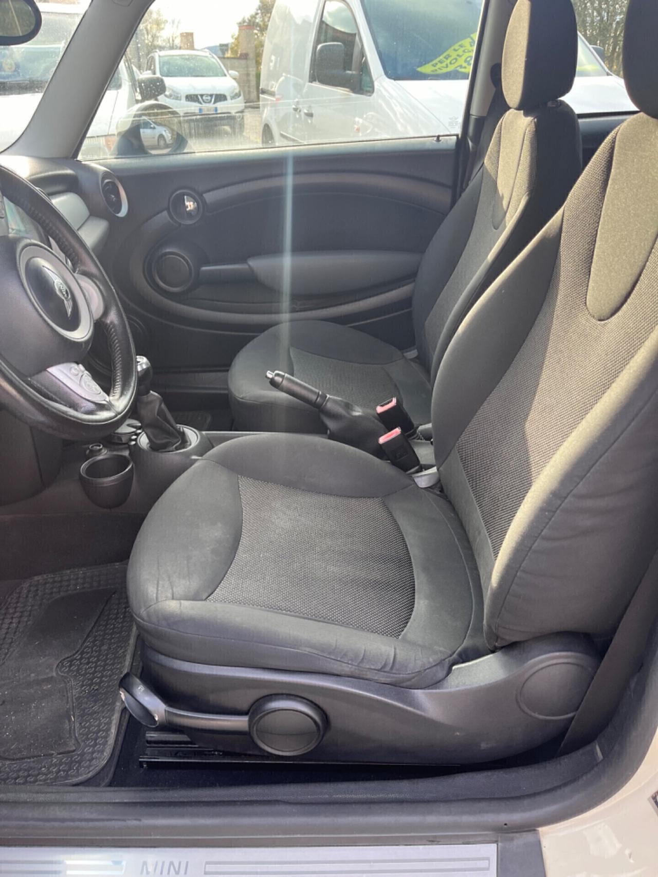 Mini Cooper D 1.6 Diesel PERFETTA NEOPATENTATI