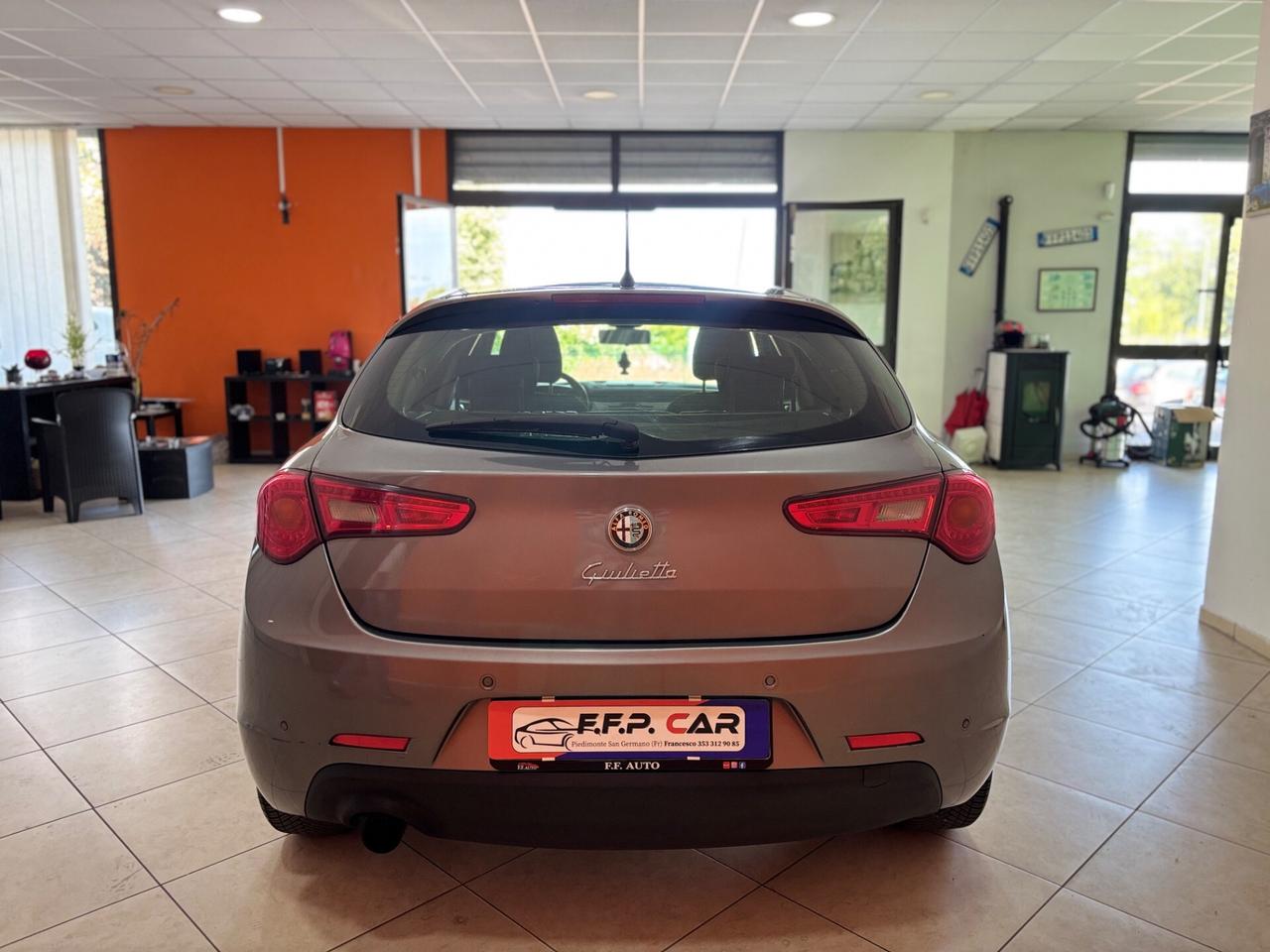 Alfa Romeo Giulietta 1.6 JTDm-2 105 CV Distinctive permute finanziamenti