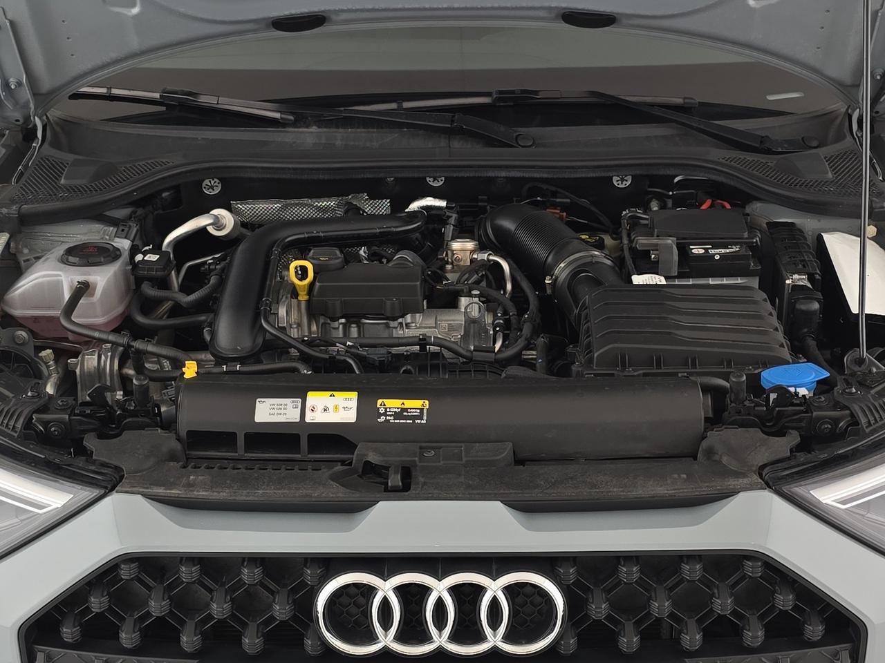 Audi A1 citycarver 30 1.0 tfsi admired 110cv