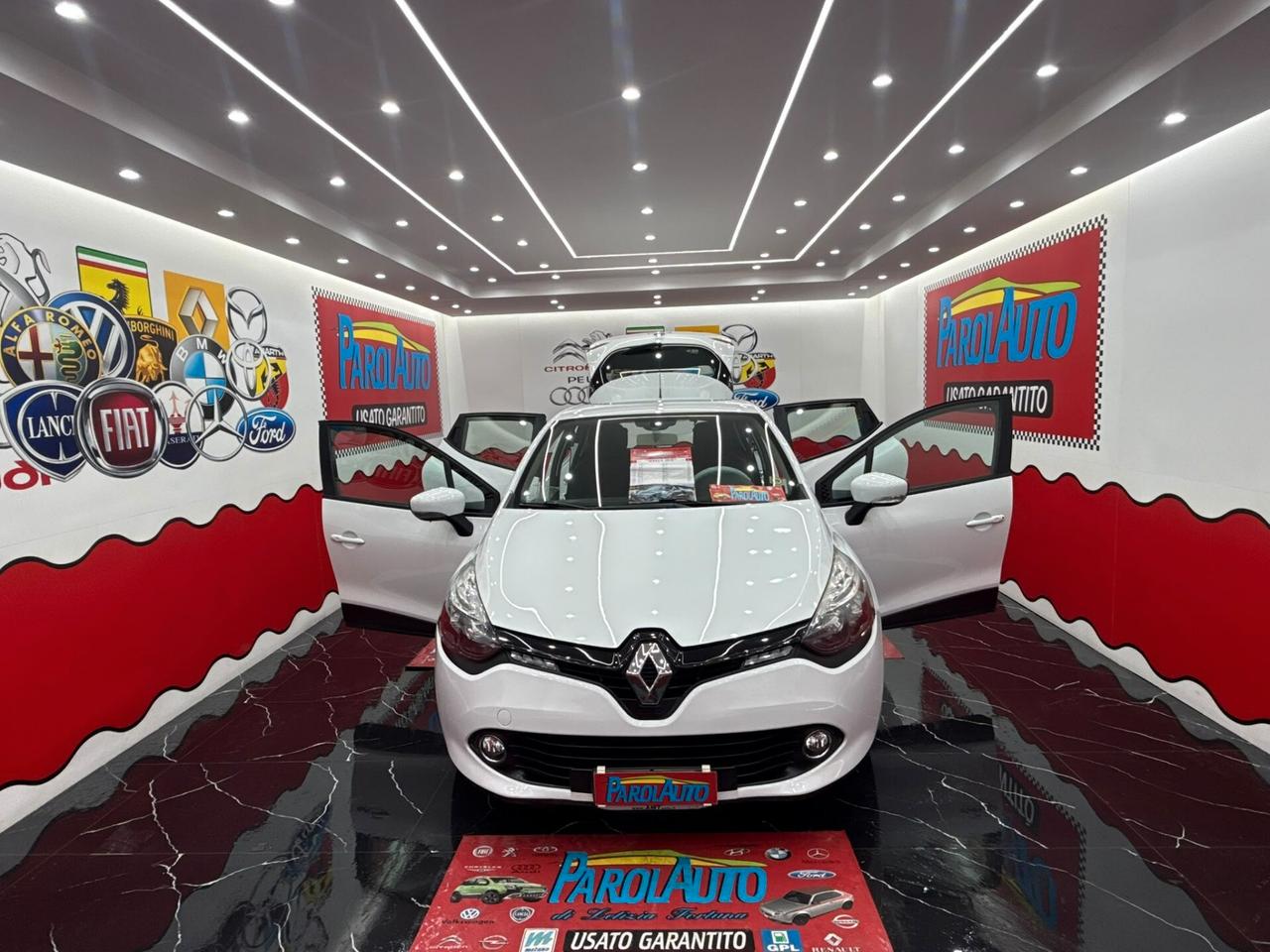 Renault Clio 1.2 75cv GPL Live - 2014