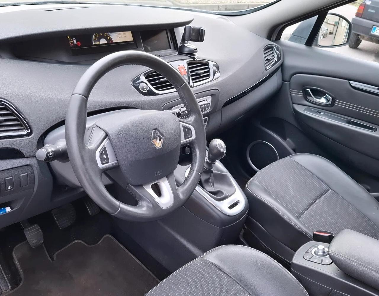 Renault Scenic Scénic X-Mod 1.5 dCi 110CV Luxe