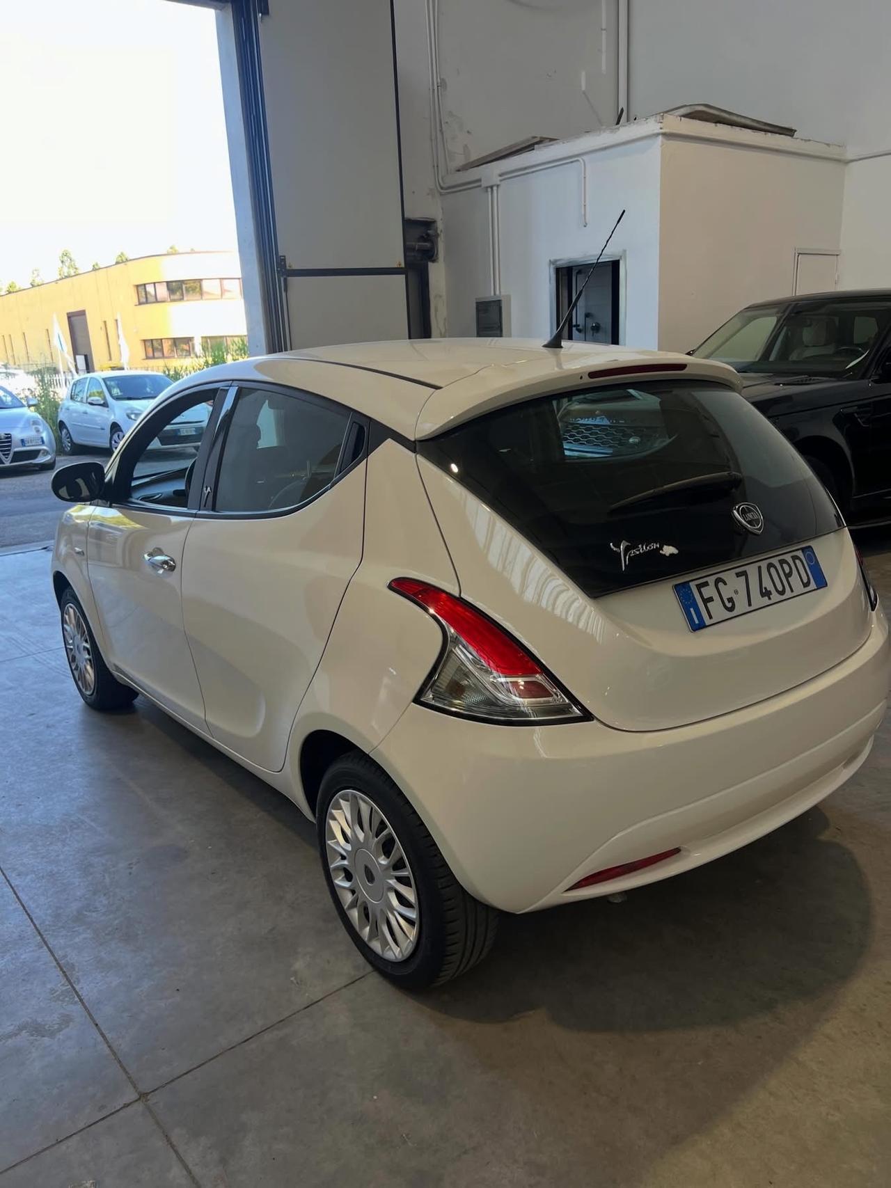 Lancia Ypsilon Twinair