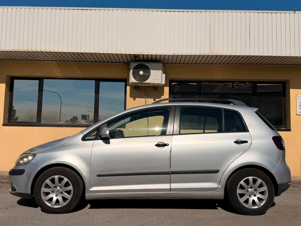 Volkswagen Golf Plus 1.9 TDI DSG Sportline