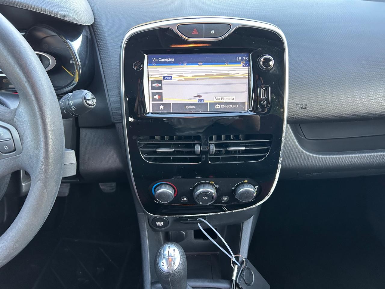 Renault Clio 1.2 75CV GPL 5 porte neopatentati permute