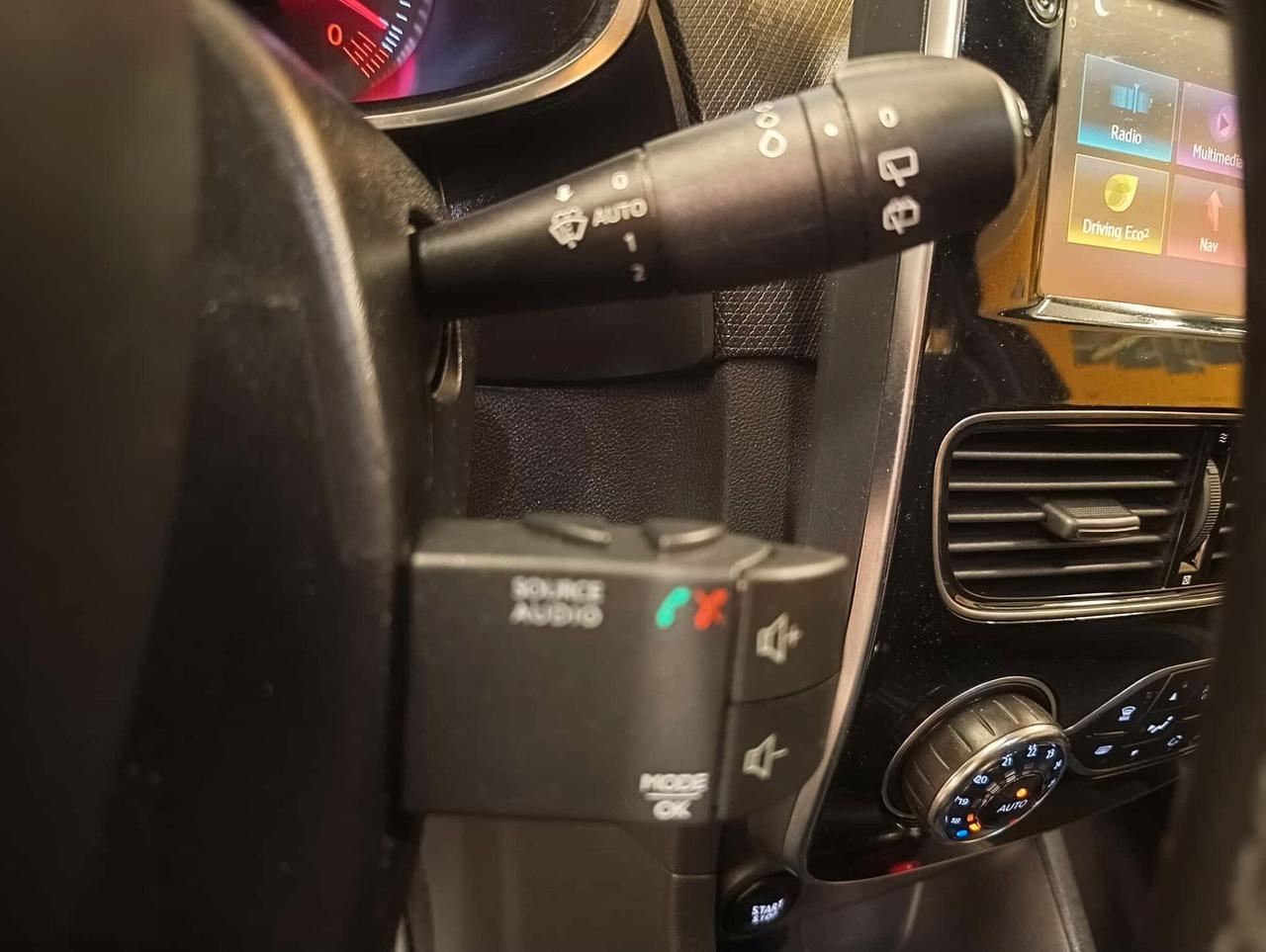 Renault Clio 1.2 75 CV 5 porte Duel2