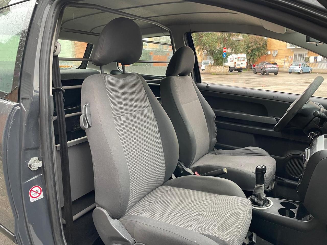 Volkswagen Fox 1.4 TDI VAN Autocarro Perfett