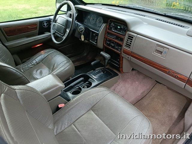 JEEP Grand Cherokee 5.2 V8 Limited GPL