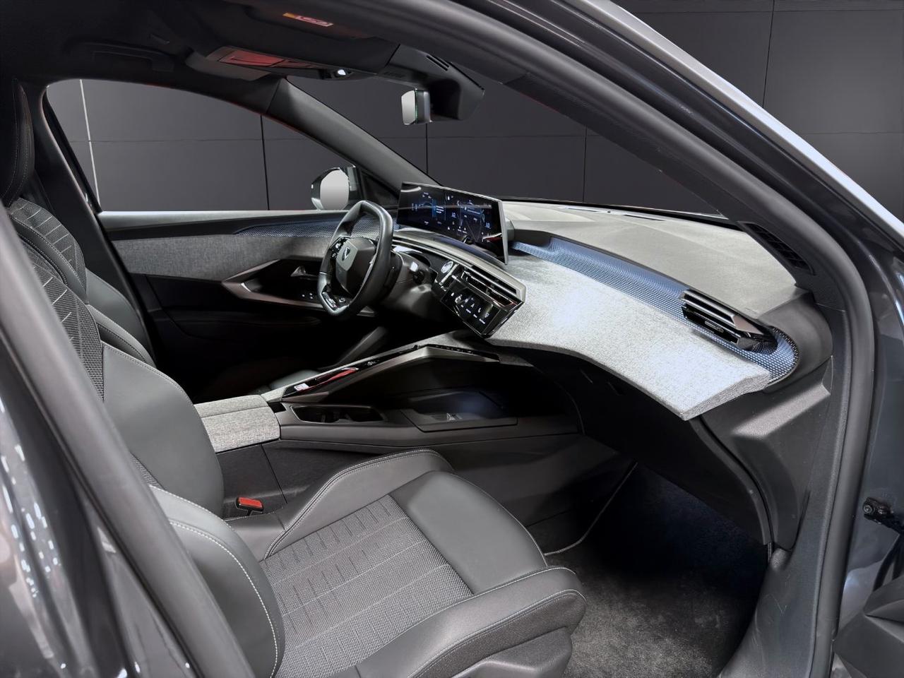 Peugeot 3008 3008 1.2 hybrid GT 145cv e-dcs6