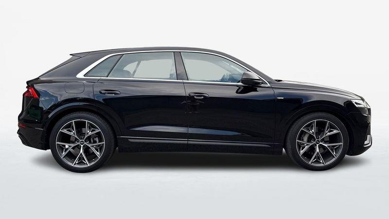 Audi Q8 50 3.0 V6 TDI mHEV quattro tiptronic