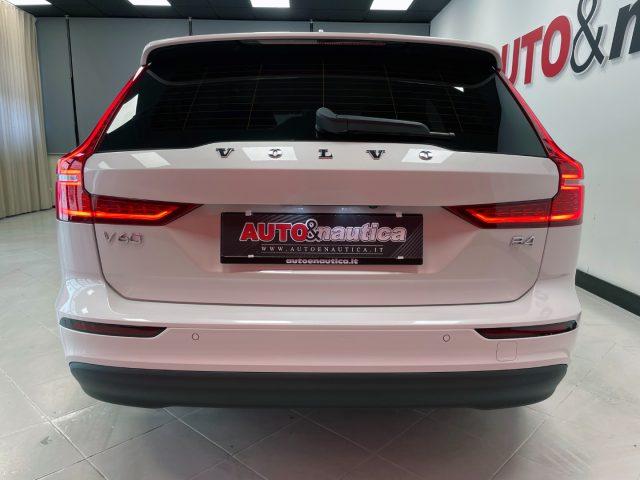 VOLVO V60 2.0 B4 CORE AUTO