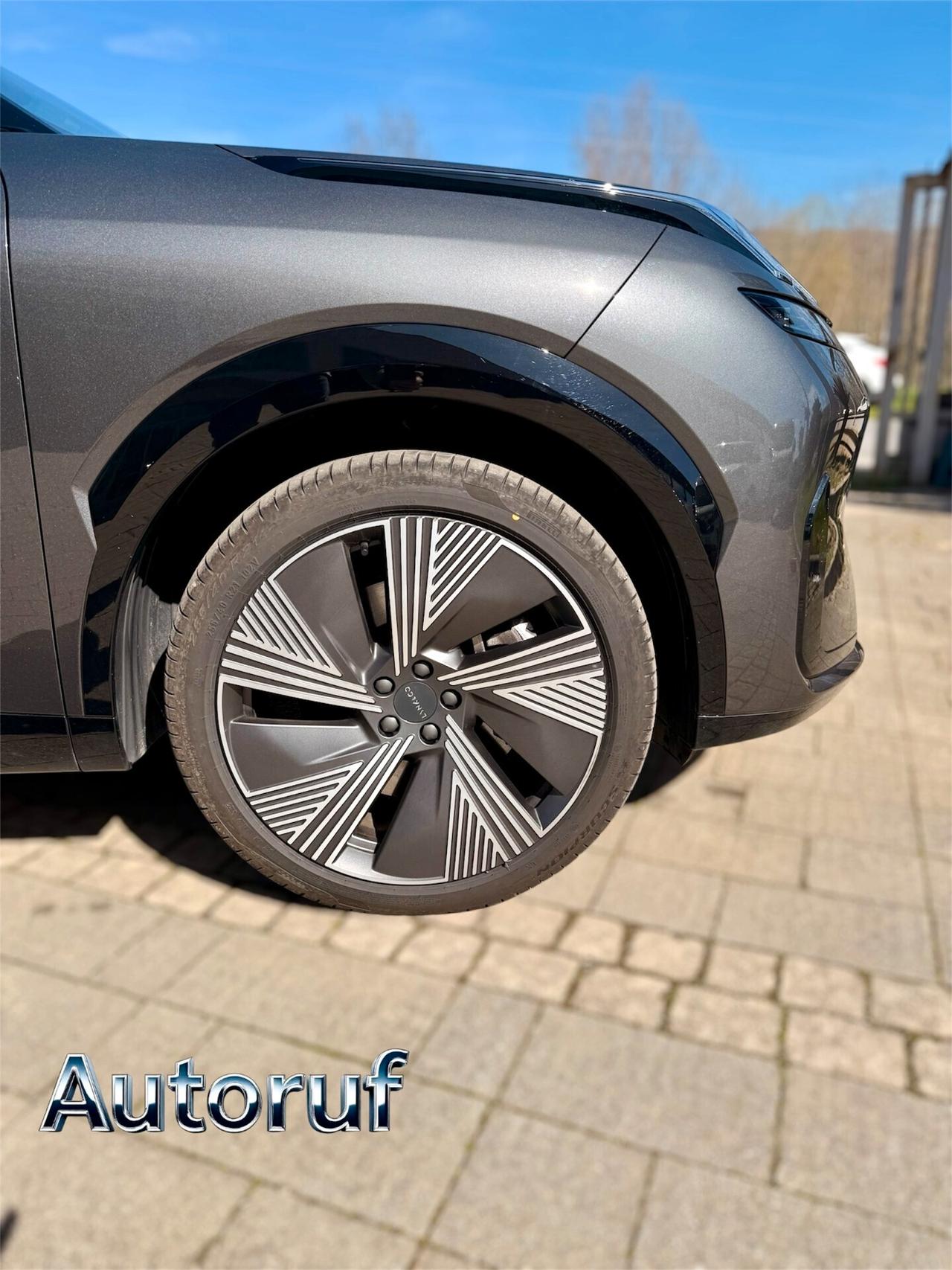 Lynk&co 08 - 1.5 Plug in Hybrid 345 CV