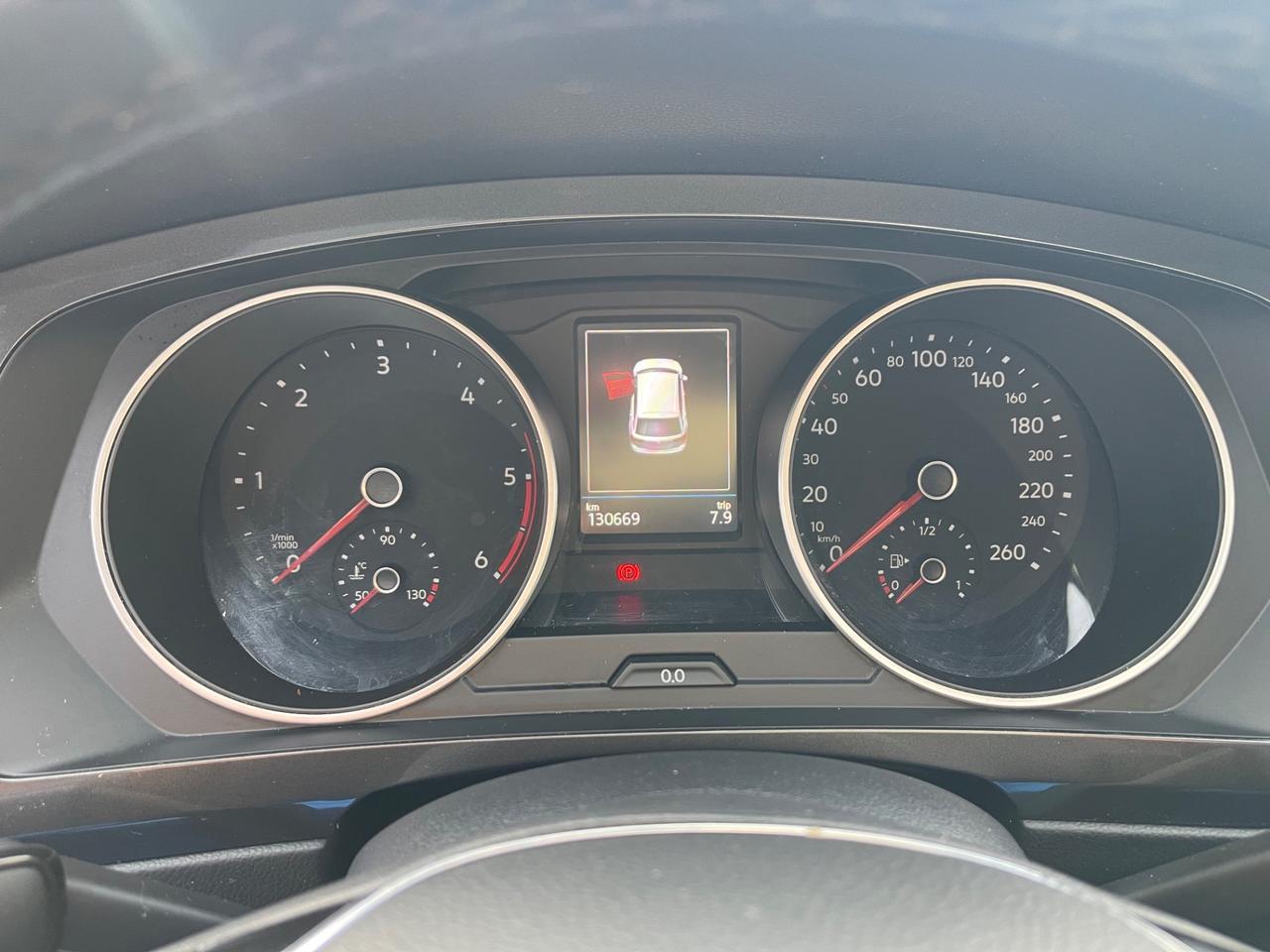 Volkswagen Tiguan 2.0 TDI SCR DSG Business BlueMotion Technology