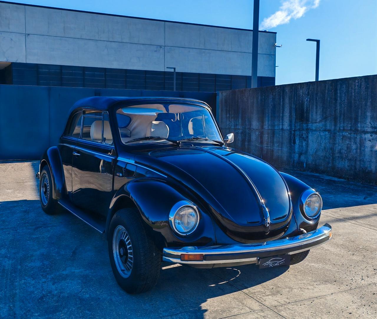 VW Maggiolino CABRIO